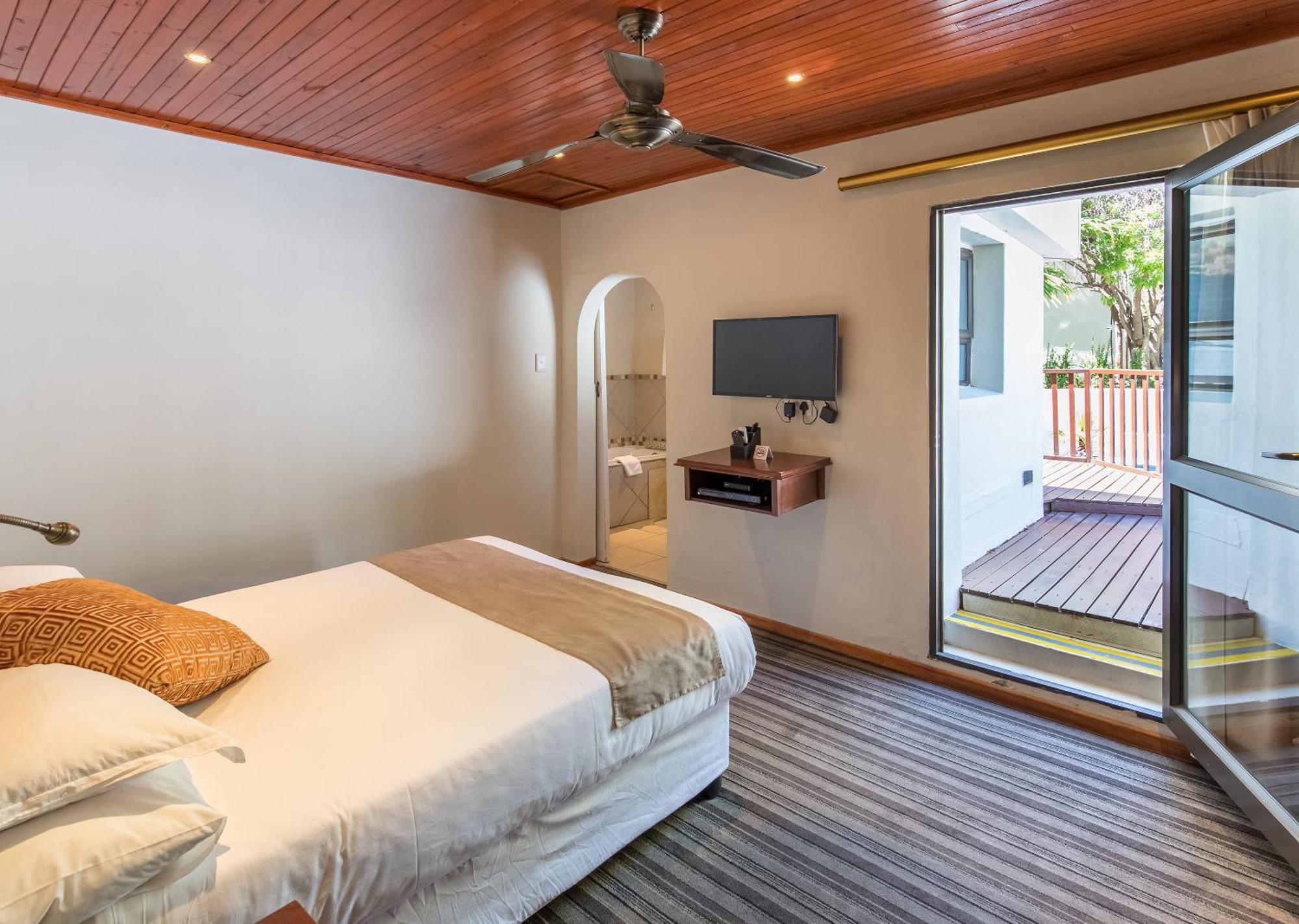 Avalon Springs By Dream Resorts Montagu Exterior photo